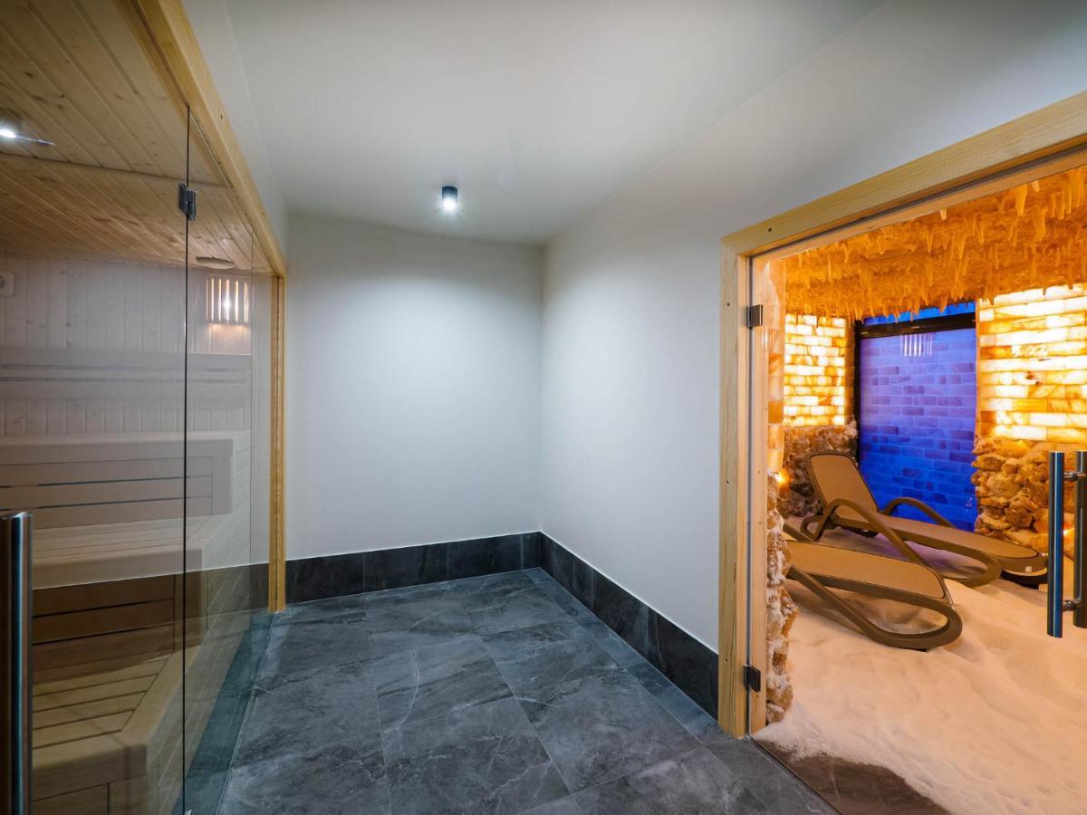 Resort Krol Plaza Spa & Wellness Jaroslawiec Ngoại thất bức ảnh
